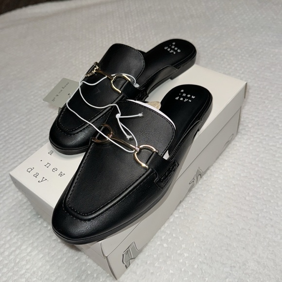 🌟🤩 A New Day: Women's Sandy Mule Flats W/ Memory Foam Insole🤩🌟 - Picture 3 of 10